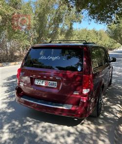 دودج جراند كارافان